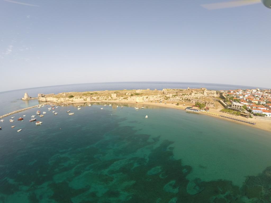 Methoni Beach Hotel ภายนอก รูปภาพ